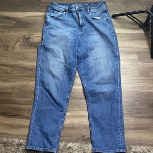 American eagle mom jeans size 12 stretch​